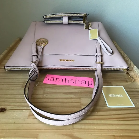 🌼Michael Kors Set - Picture 4 of 16